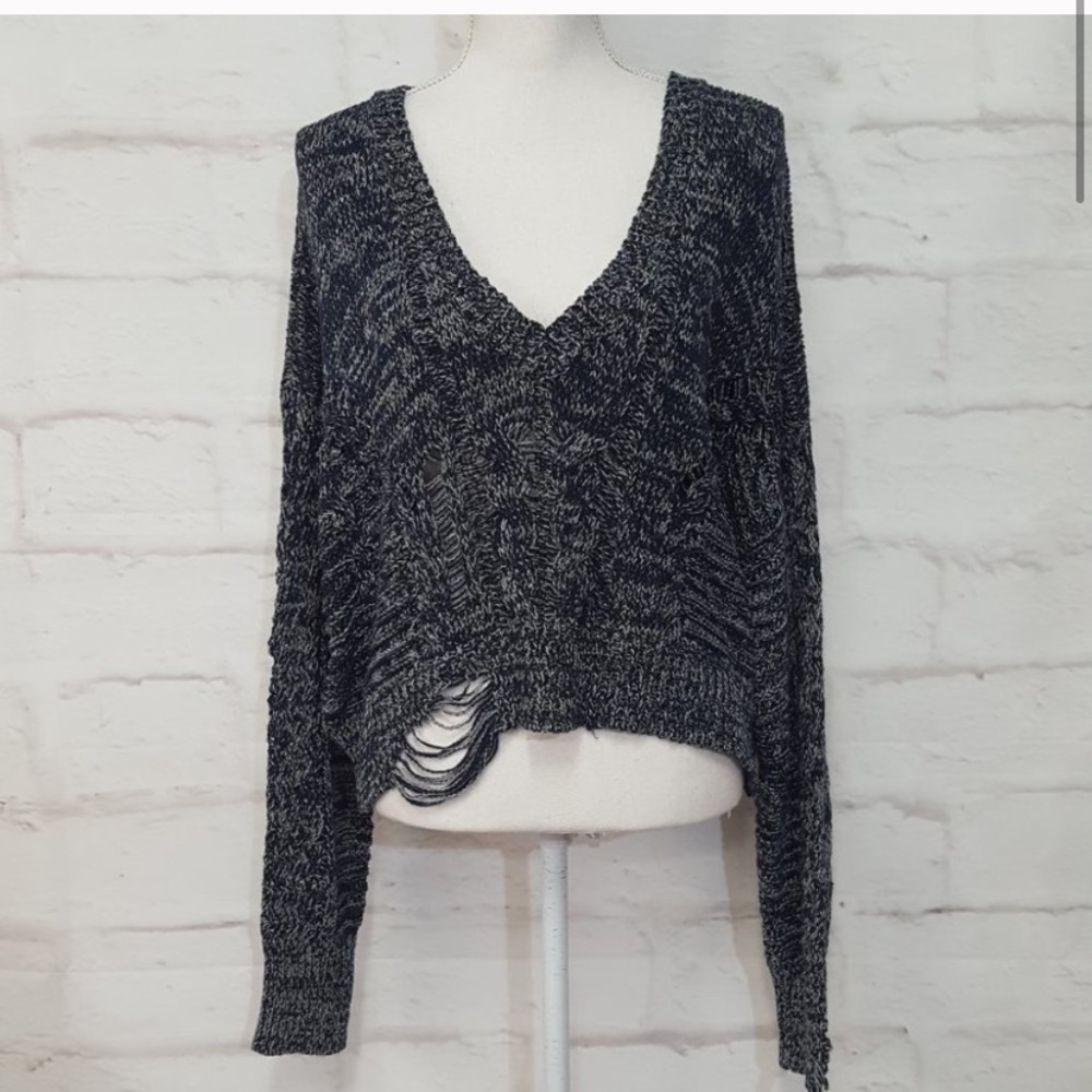 Wildfox Distressed Knit Sweater size Medium Navy